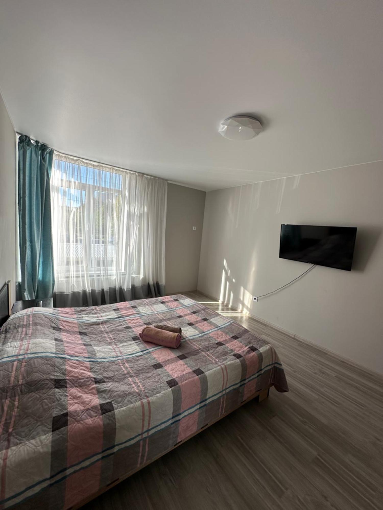 Апартаменти На Злуках Ternopil Dış mekan fotoğraf